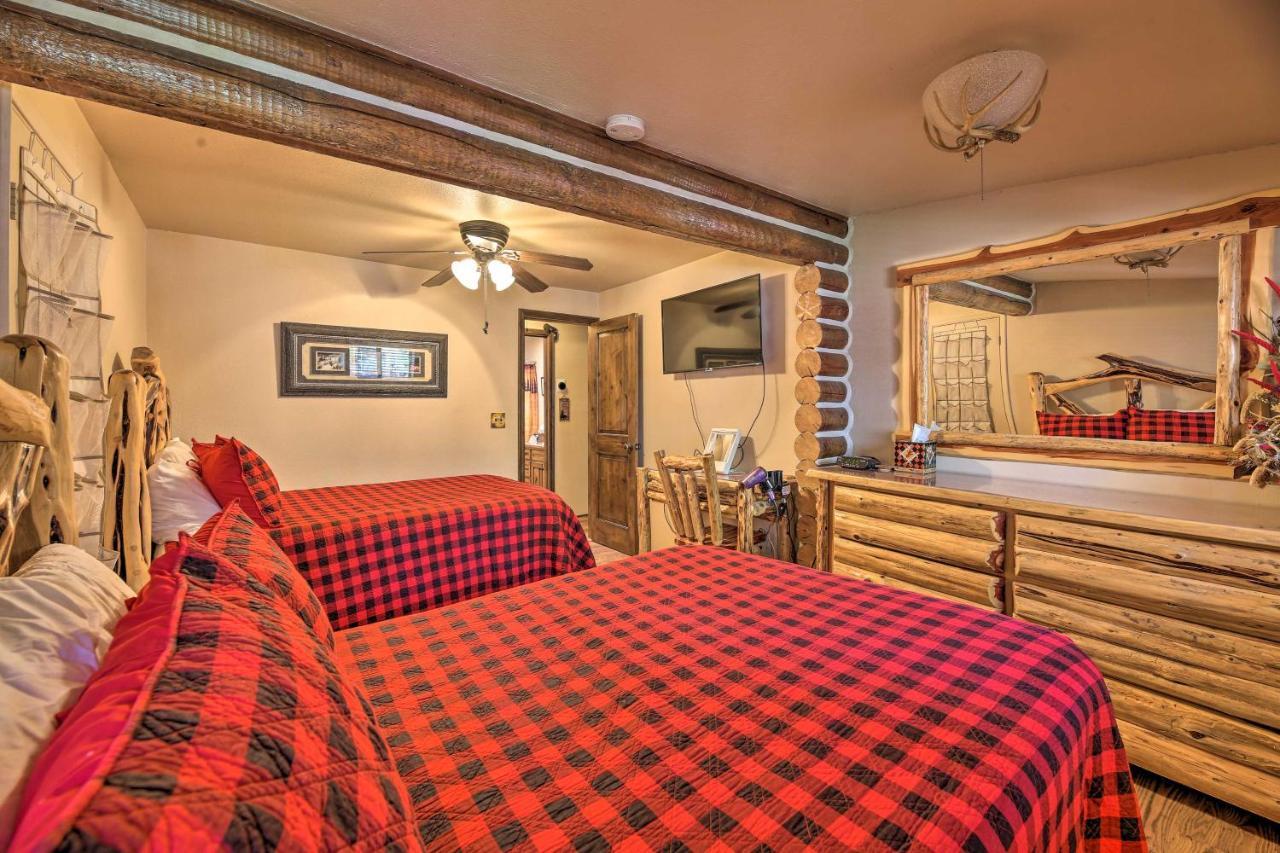 Rustic Lakeside Cabin - Family And Pet Friendly! 파인톱-호변 외부 사진